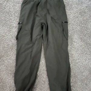 Women’s pants (large)